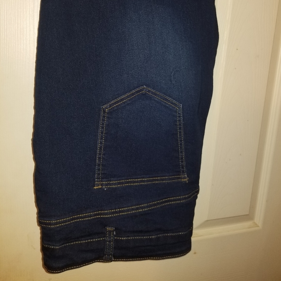Plus size jeans - Picture 3 of 3